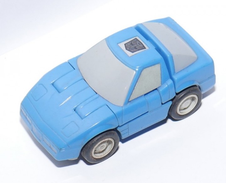 blue car transformer toy