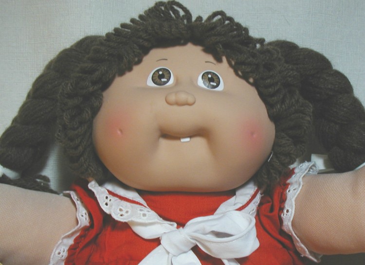 cabbage patch doll with teeth