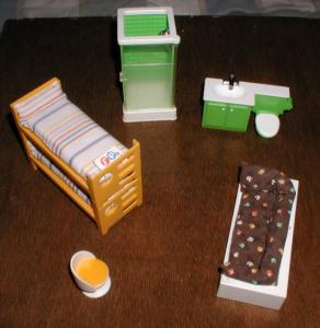 vintage fisher price doll house furniture