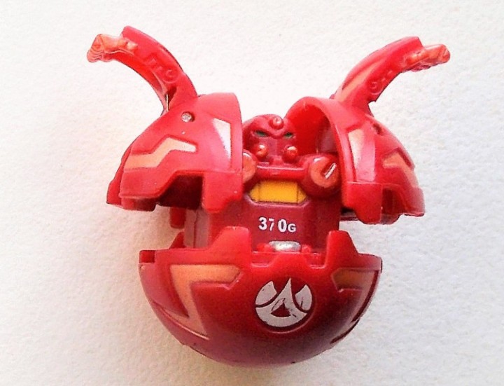 eBlueJay: Bakugan Battle Brawlers Classic B1 Pyrus Red Robotallian