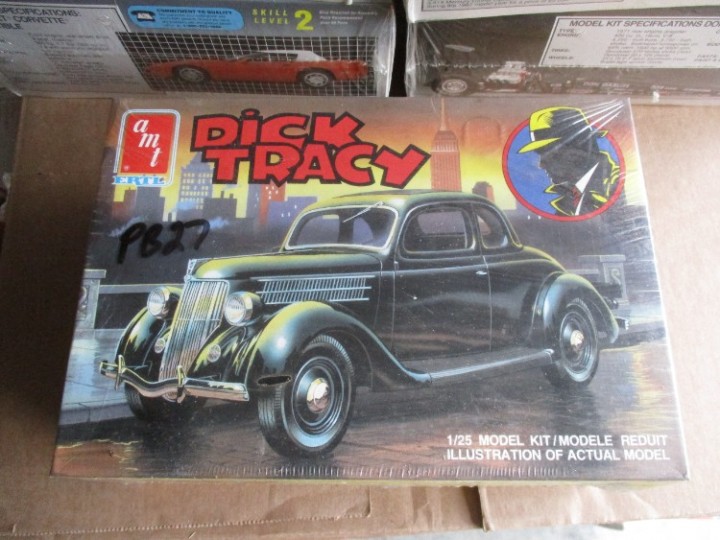 eBlueJay: AMT Dick Tracy 1936 Ford Coupe 1/25 scale