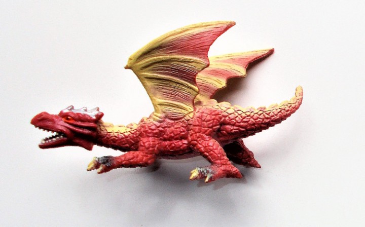 eBlueJay: 2006 Toy Major Trading Co. Megawings Dragon Action Figure